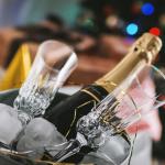 Brindare all'anno nuovo: capodanno in discoteca tra luci e musica