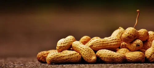 Proprietà delle arachidi: nutrienti e benefici