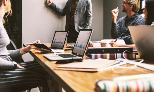 I migliori consigli per creare un logo aziendale di successo