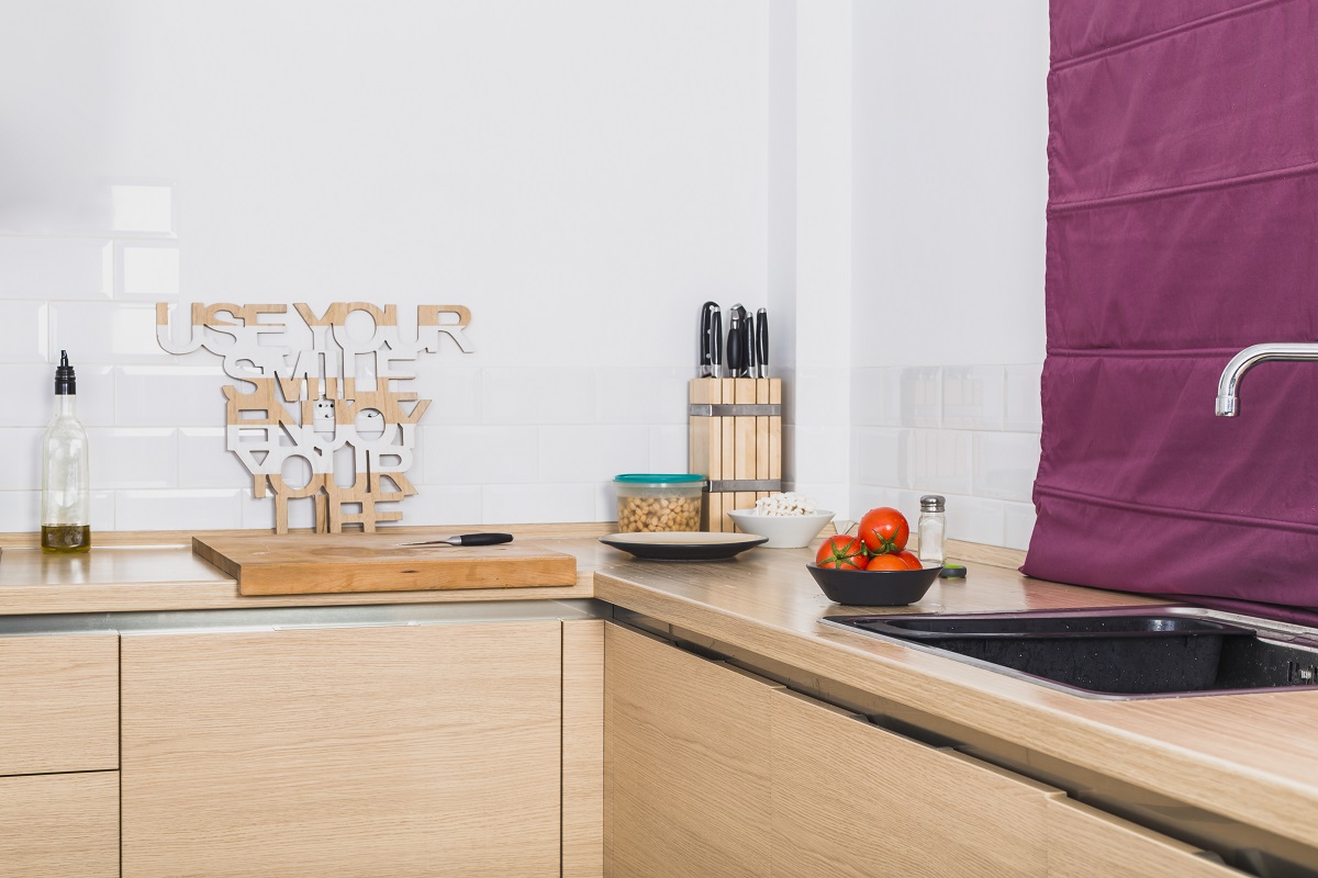 Cucina senza pensili: perché sceglierla e come gestirla