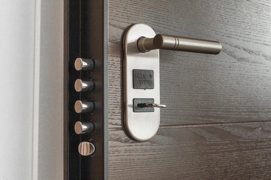 Porte blindate elettroniche: caratteristiche e vantaggi