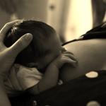 Cosa fare se il bambino non si attacca al seno